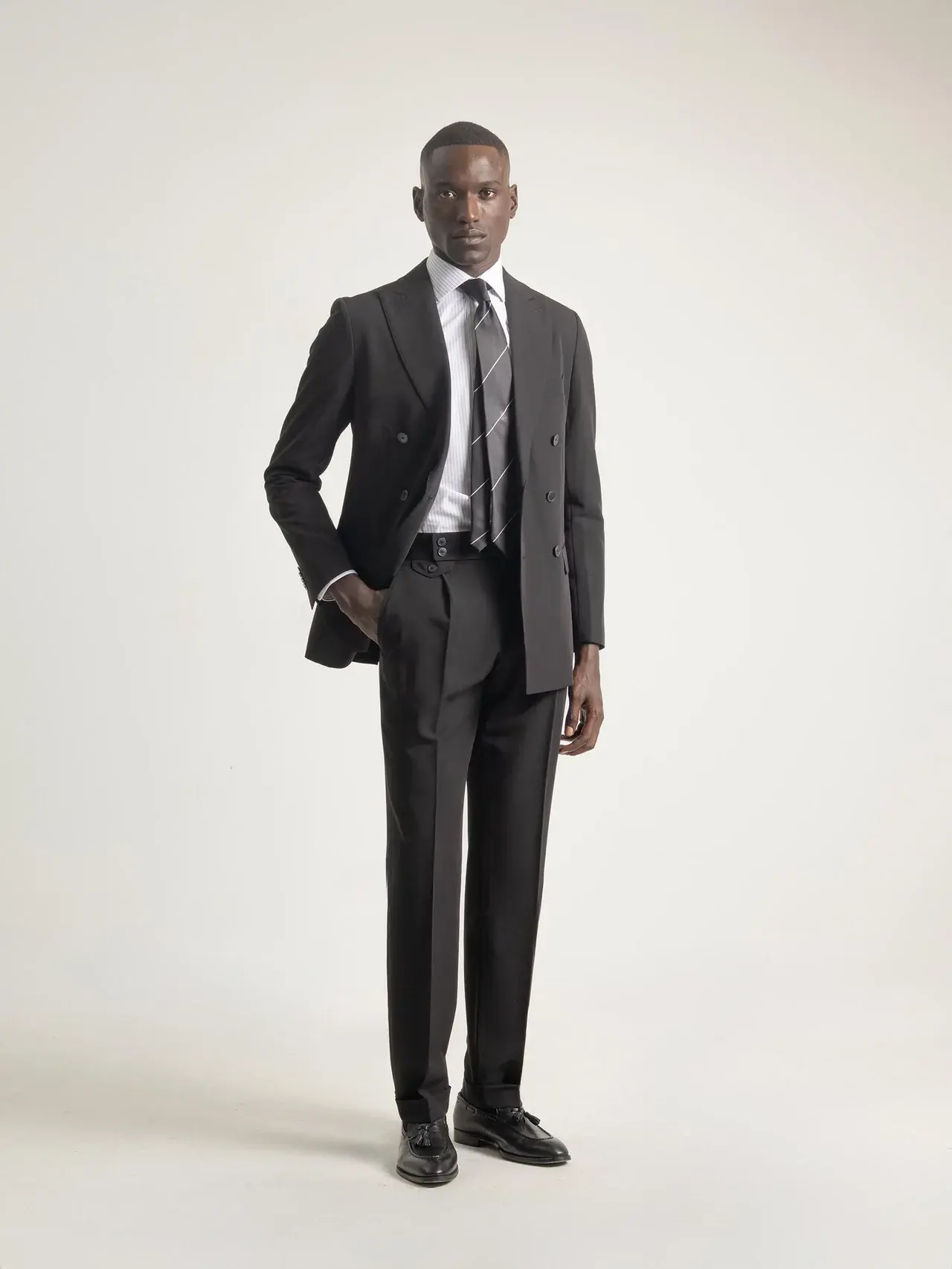 307151412-163681879-pantalones1_3